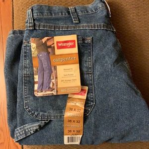 Brand New Men's Wrangler Relaxed Fit Carpenter Jeans